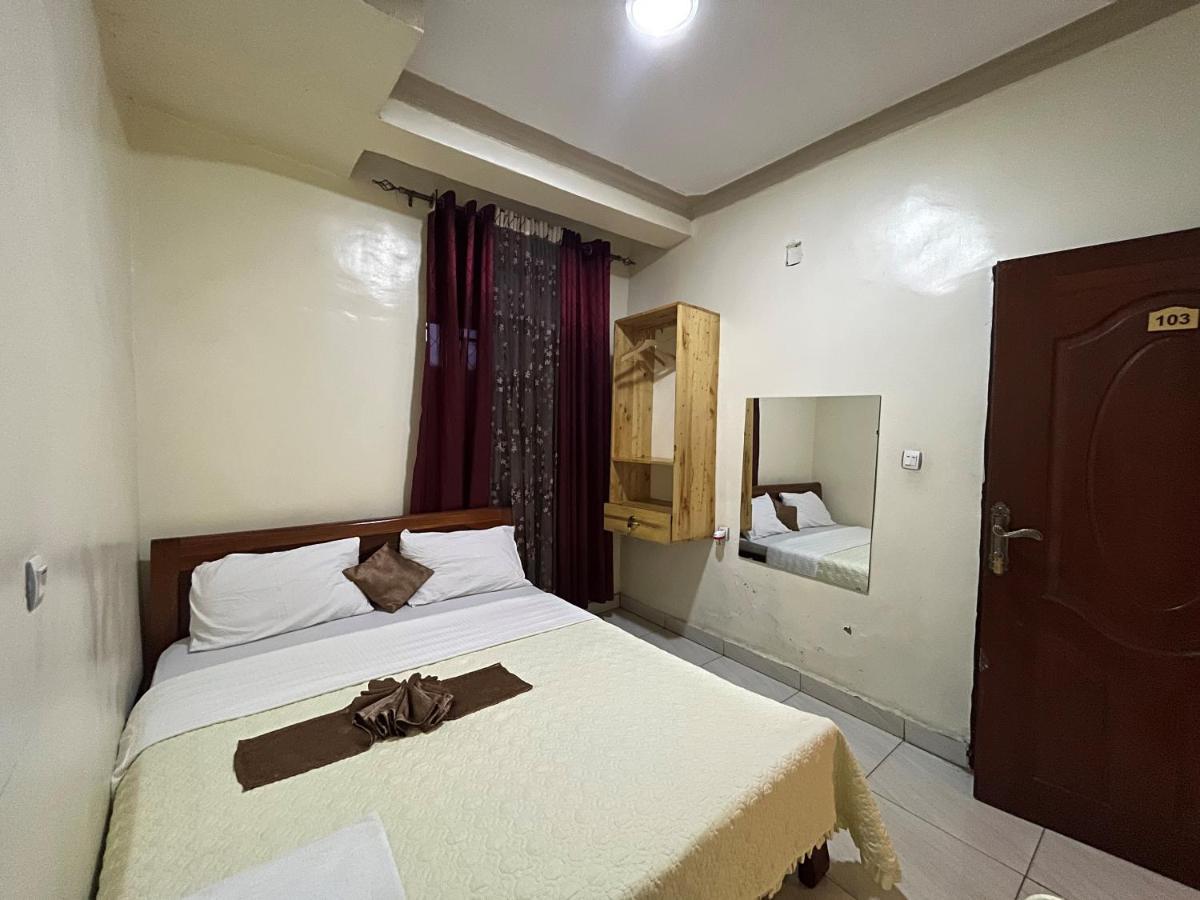 Skylight Motel Kigali Rwanda ภายนอก รูปภาพ